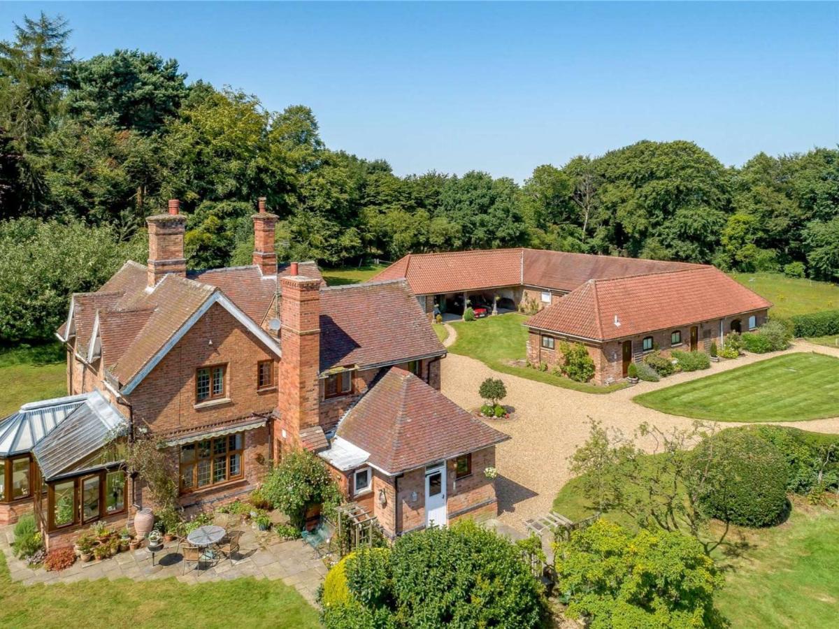 Holly Lodge Country Guest House Blidworth Esterno foto